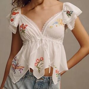 Anthropologie White Floral Embroidered Top Patched Hanky Babydoll handkerchief